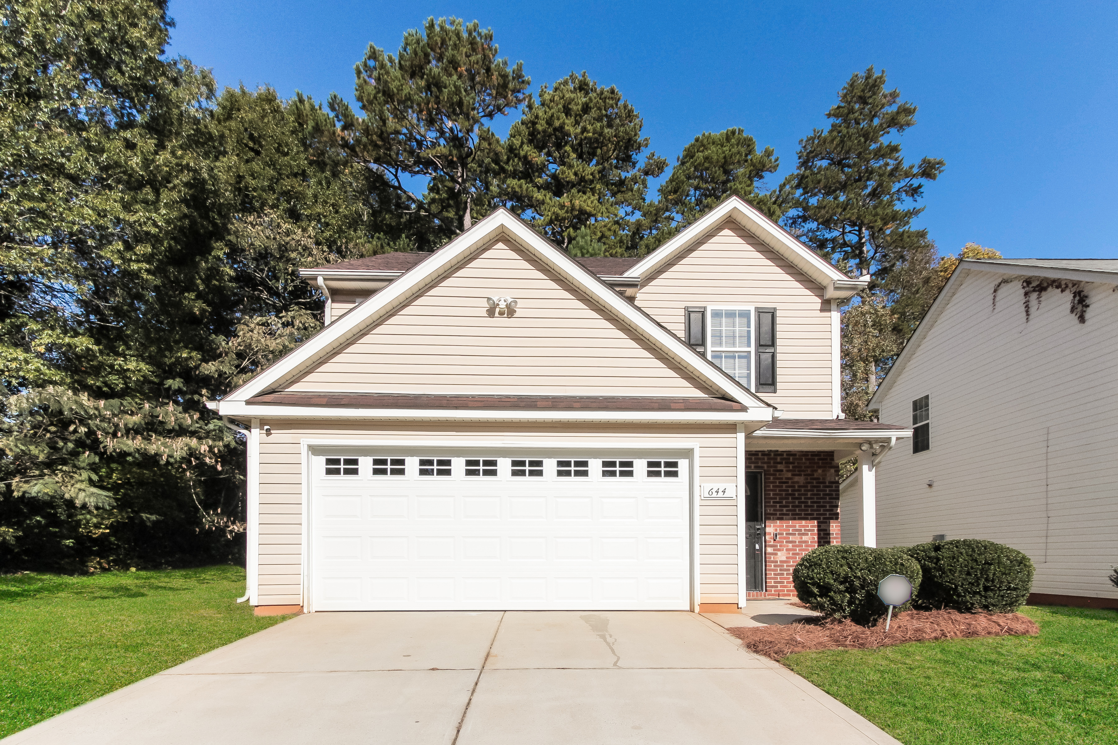 644 Stillgreen Ln Charlotte, NC 28214